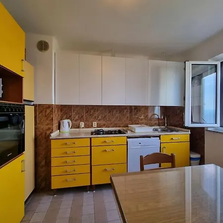 Apartman Luka Rijeka Exterior photo